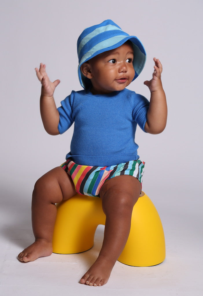 baby hat, stripe, jersey, cinched, blue, model photo